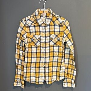 Mossino Women’s Yellow and White Plaid Button Down Shirt